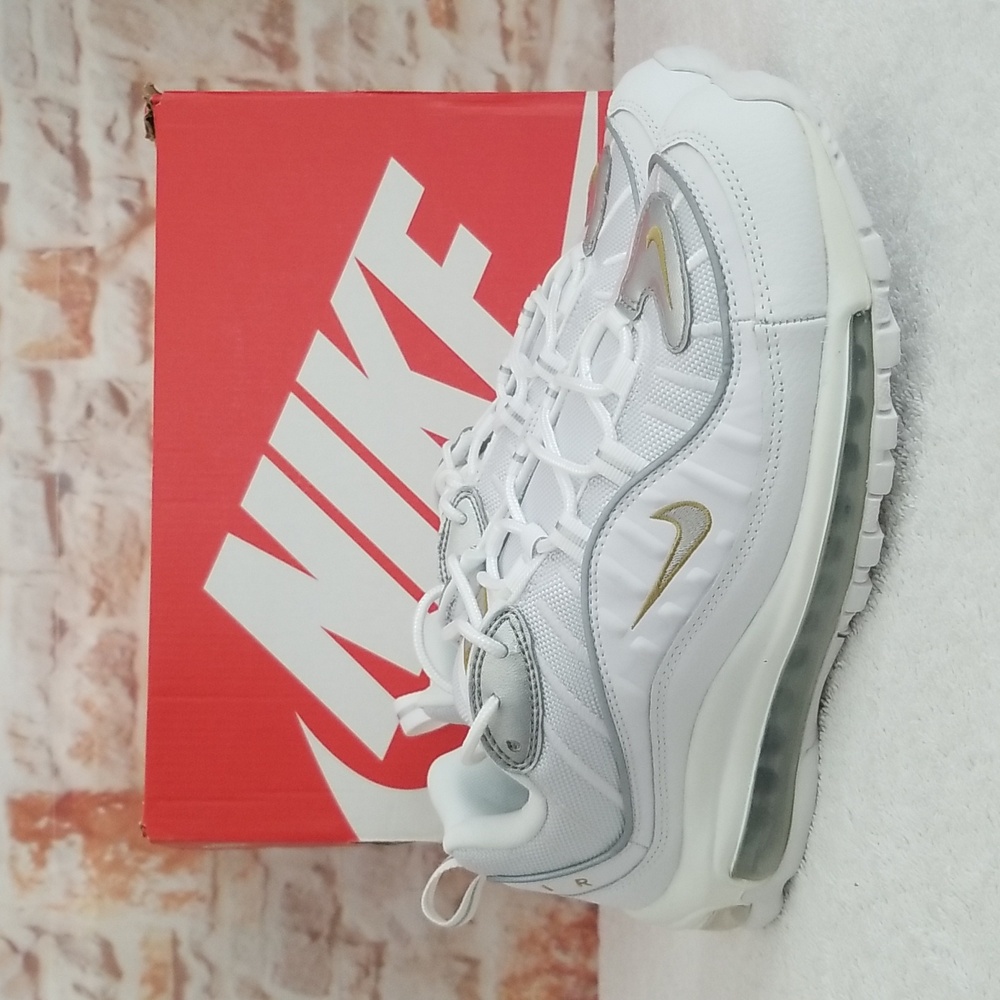 New Nike Air Max 98 Sneakers